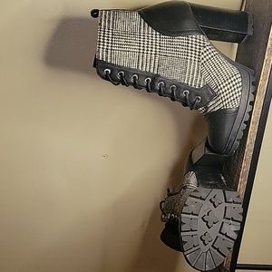 Boots, Booties, Houndstooth, Black and White, US 9 WOMEN, ALDO